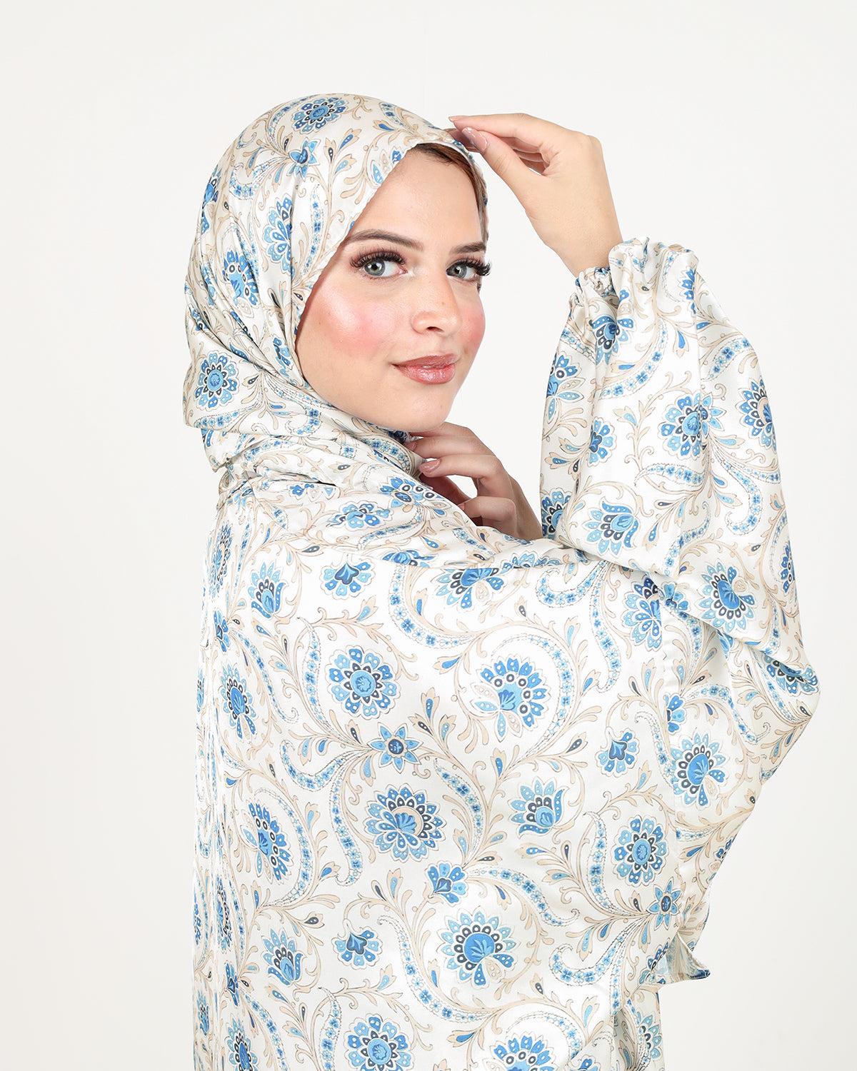 Glam Printed Silk Satin Essdal