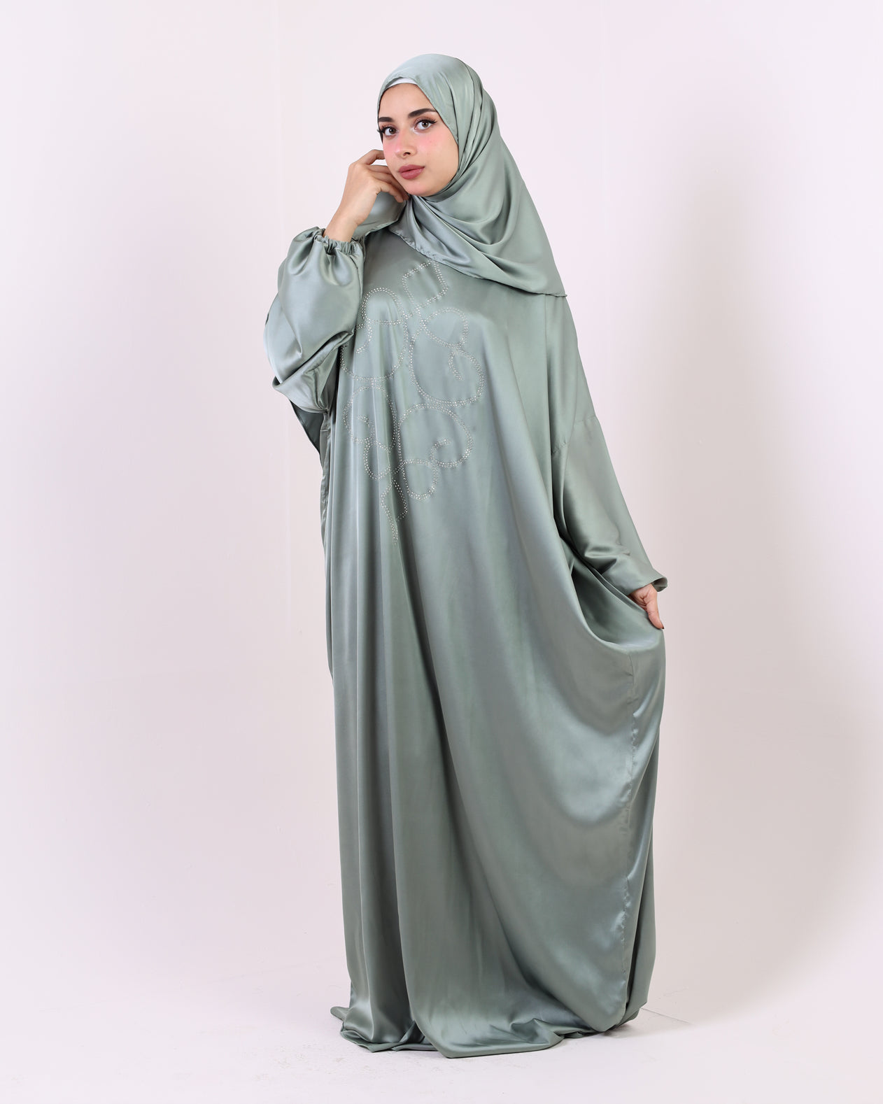 Fancy Arabesque Armenian Satin Essdal
