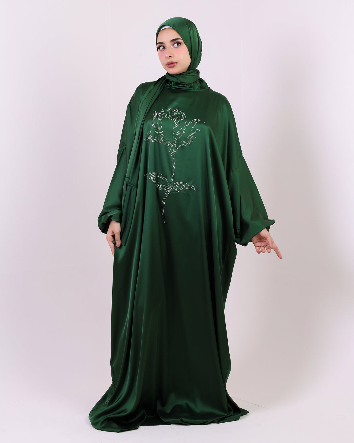 La Rose Armenian Satin Essdal