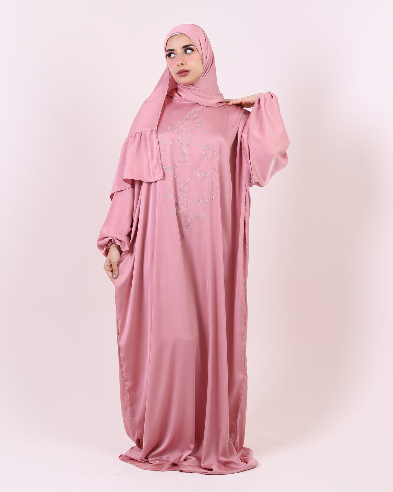 Fancy Arabesque Armenian Satin Essdal