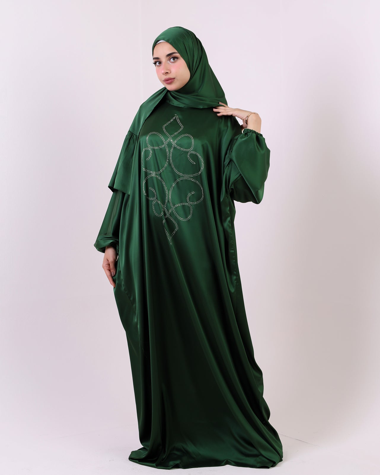 Fancy Arabesque Armenian Satin Essdal