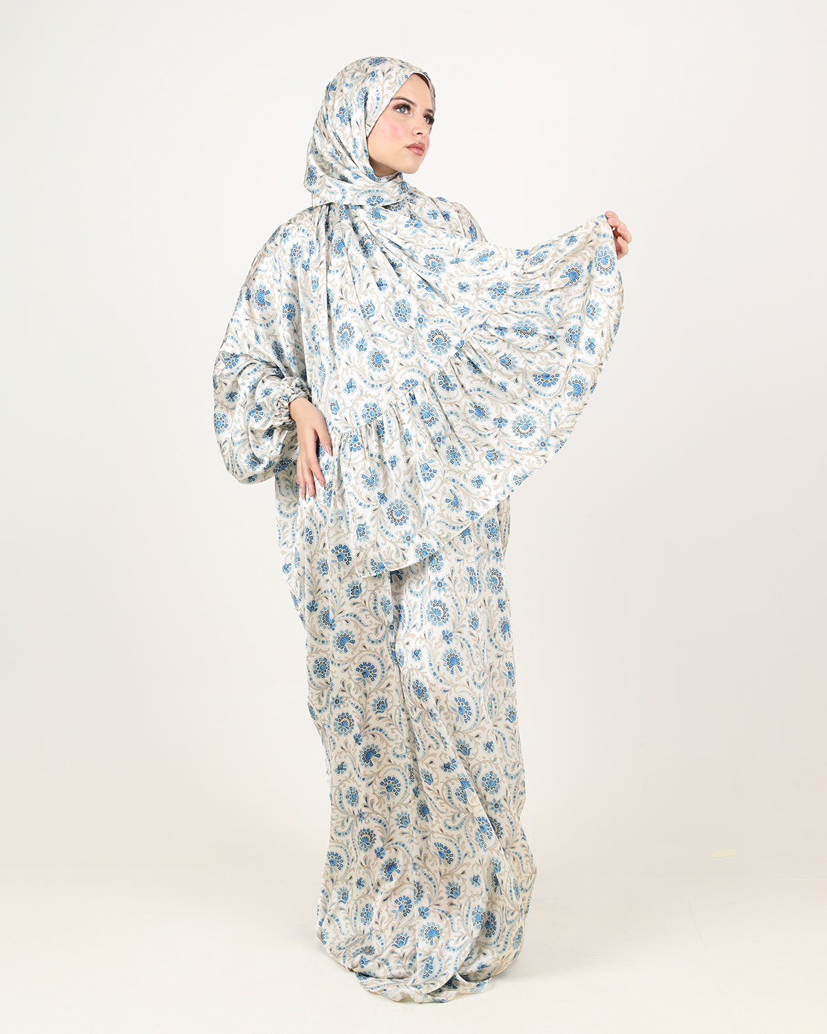 Glam Printed Silk Satin Essdal