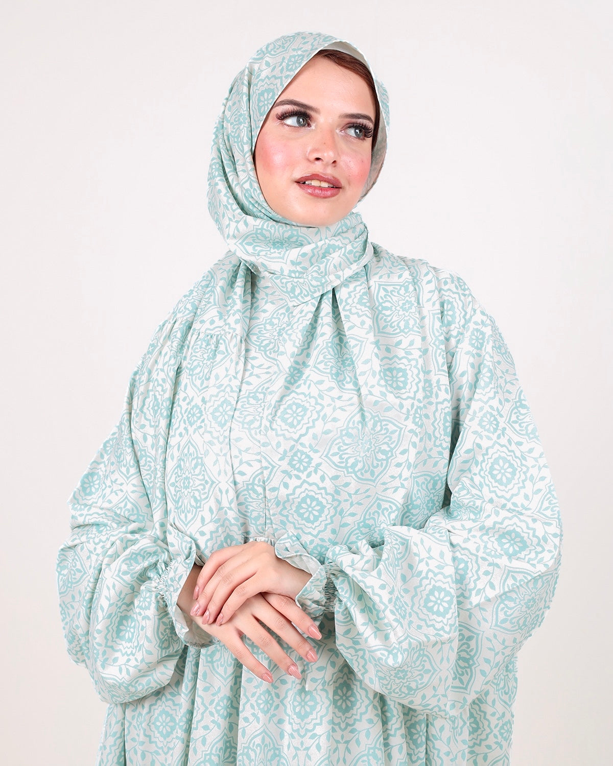 Lace and Grace Mint Green Printed Crepe Essdal