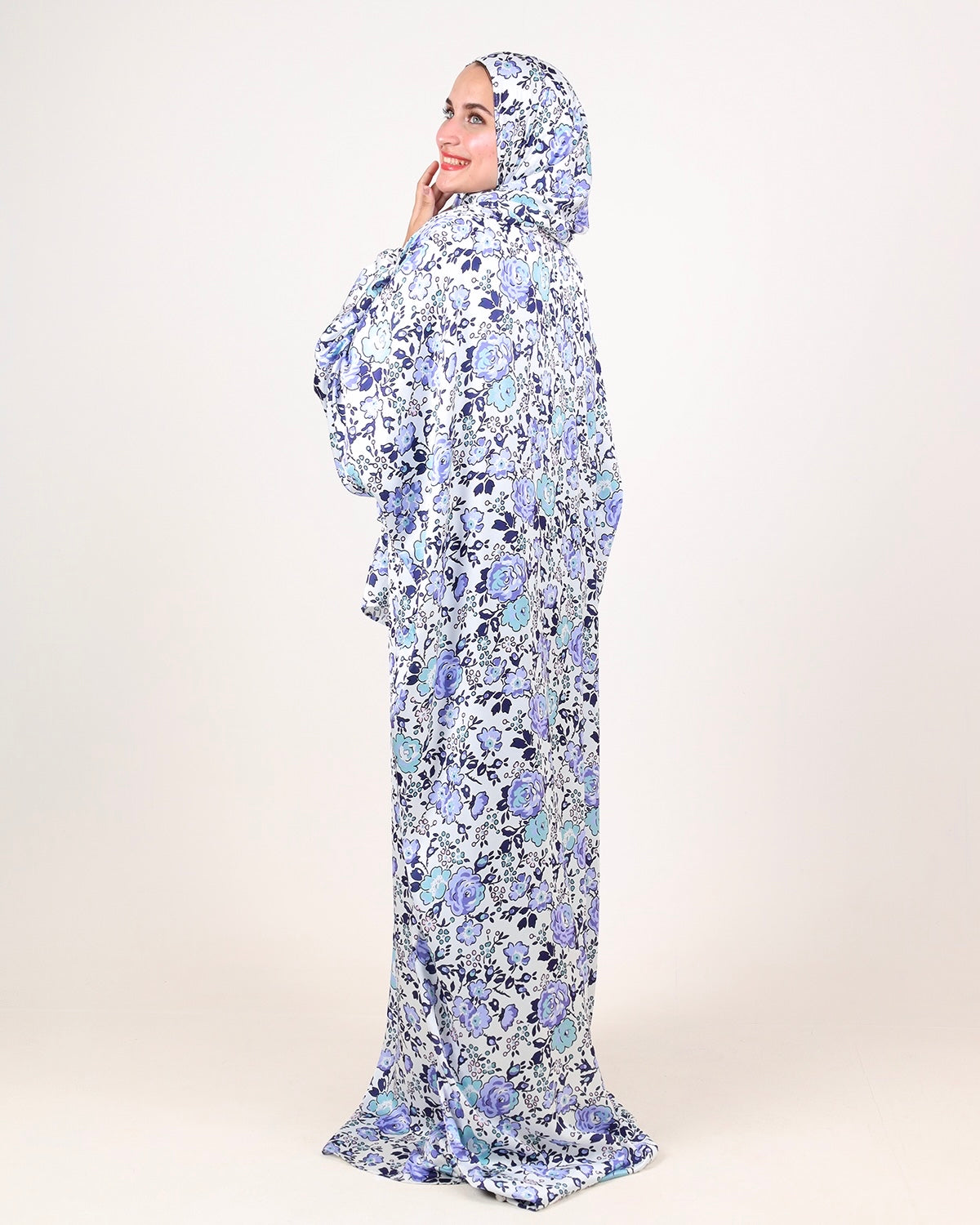 Eve Dreams Printed Silk Satin Essdal
