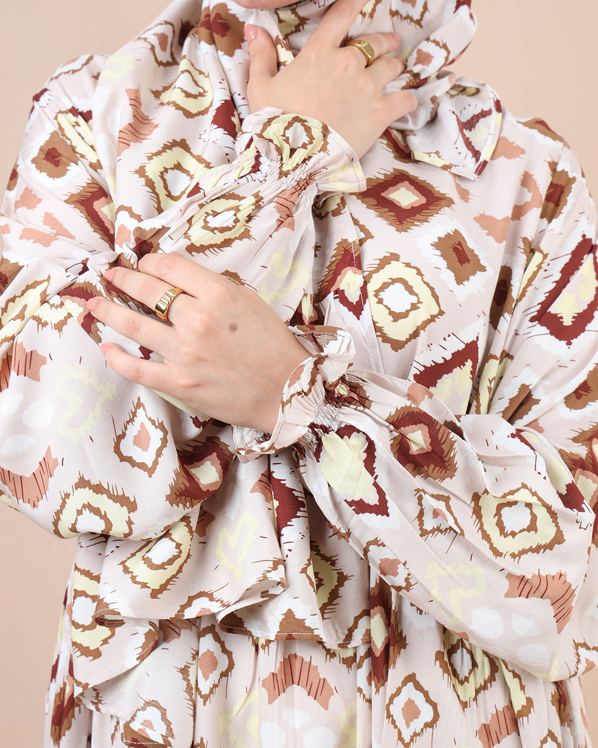Modern Aztec “ Beige “