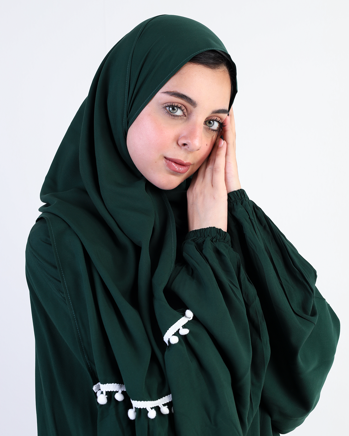 Teel Green Pompom Drapeé