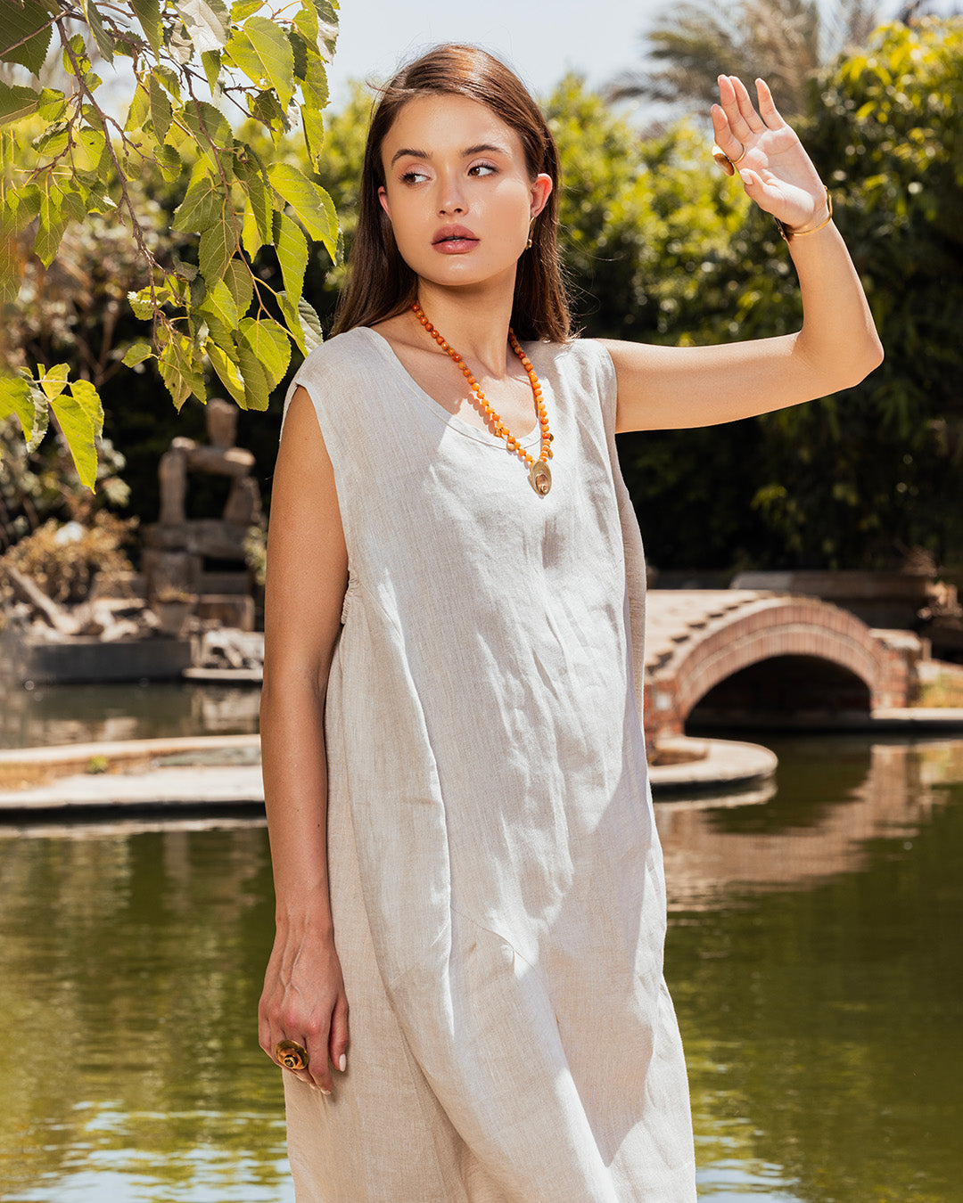 Cut linen dress beige