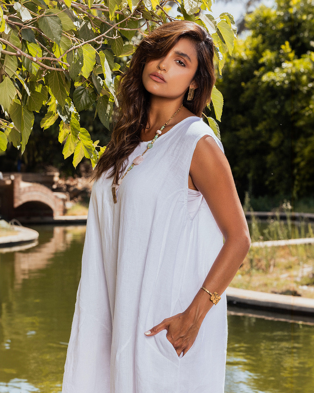 Cut linen dress white