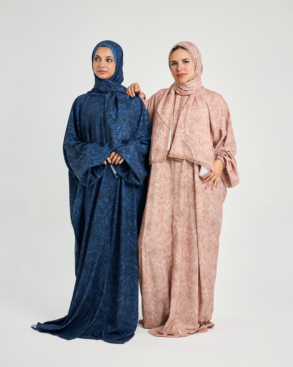 Istanbul Turkish abaya — zip-front Crepe CY butterfly cut, La Festiva