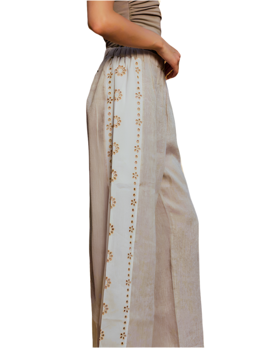 Queen Anne Lace white and beige